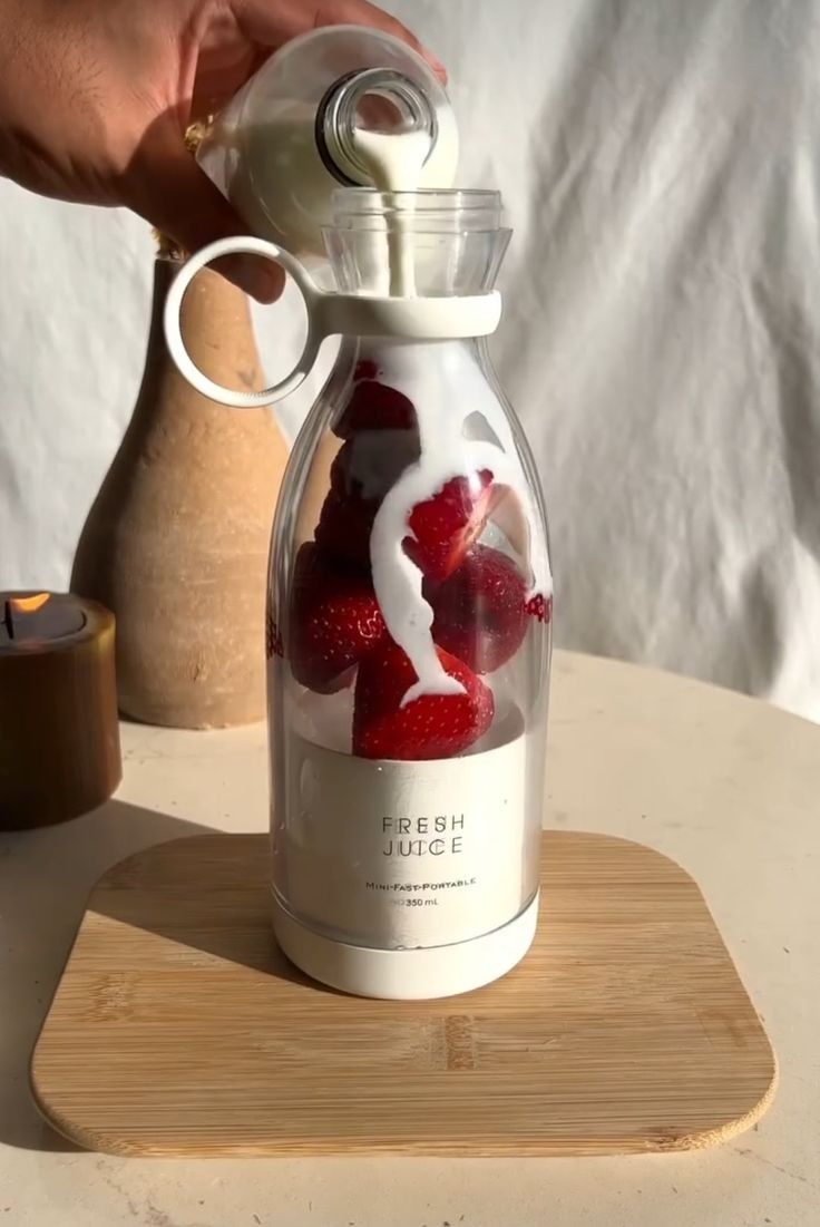 Juicer Pro™ – Mini Licuadora Portátil Recargable